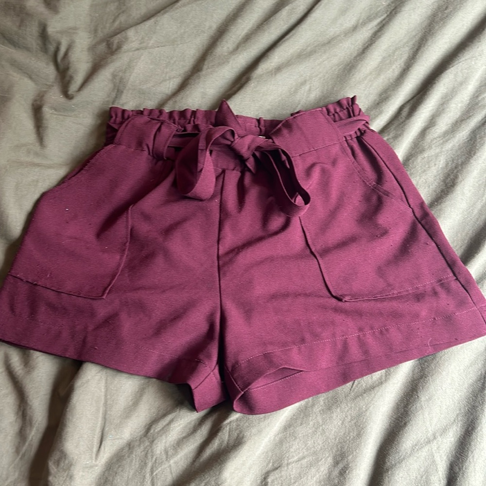 Cute shorts in great condition. Medium purchased from tjmaxx.